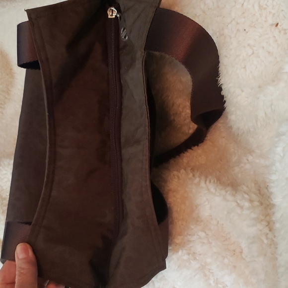 BAGGALLINI CROSS BODY or over the arm PURSE. LOTS OF COMPARTMENTS & STYLE! - Picture 7 of 15